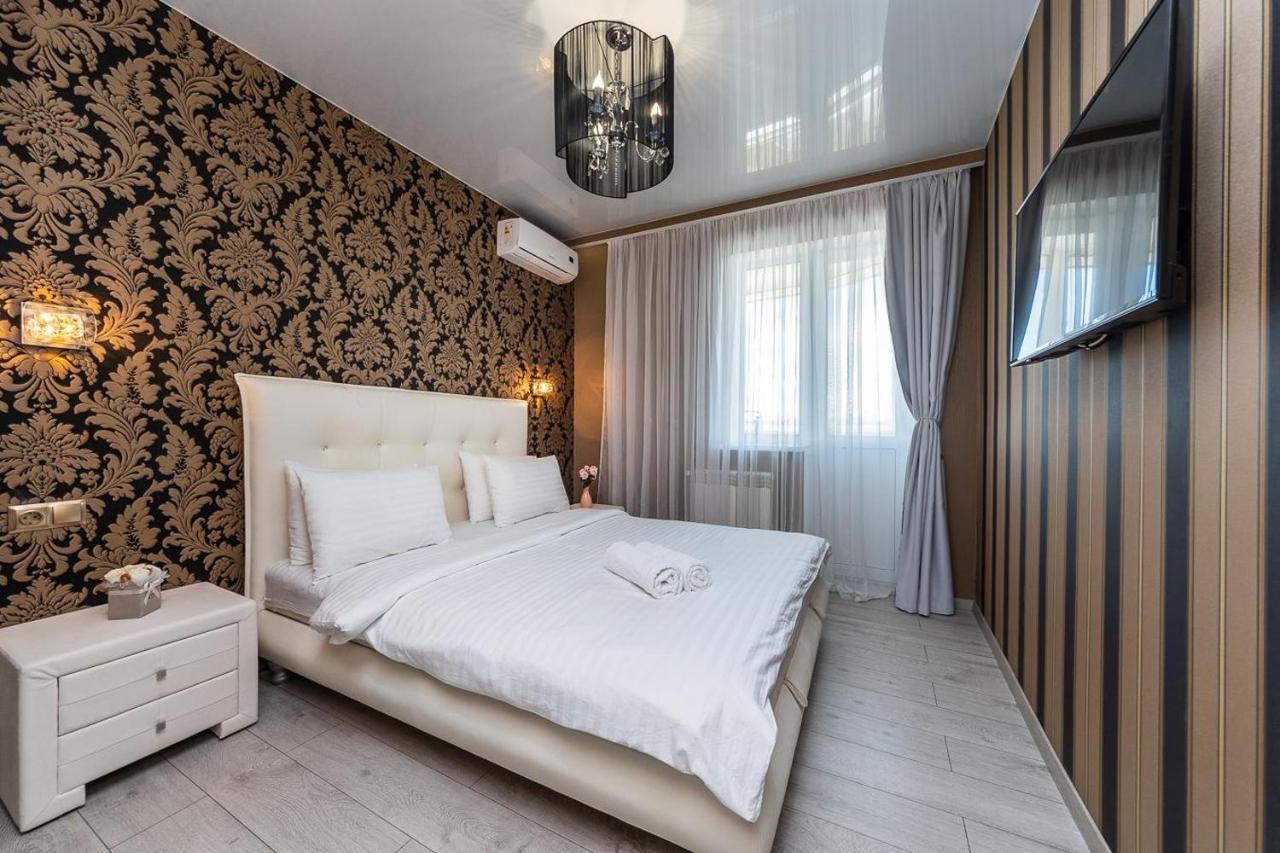 Fashionable Panoramic Apartments Dnieper. Obolon Kiev Exterior foto